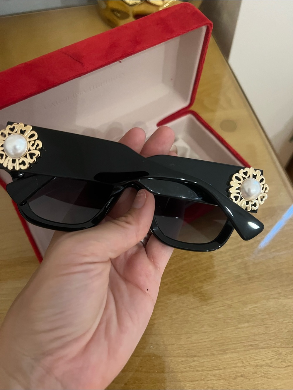 NWT MOSCHINO Women's Sunglasses - Glossy Black Frame